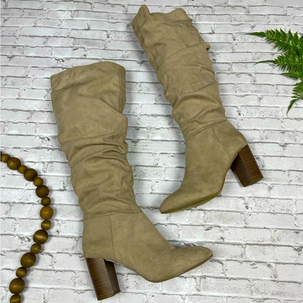 Kaari Blue Womens Suede Slouchy Heeled Boots Gray Sz 6.5 Neutral Normcore Winter